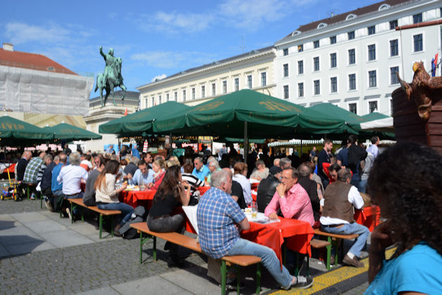 Impressionen vom Hamburger Fischmarkt in München