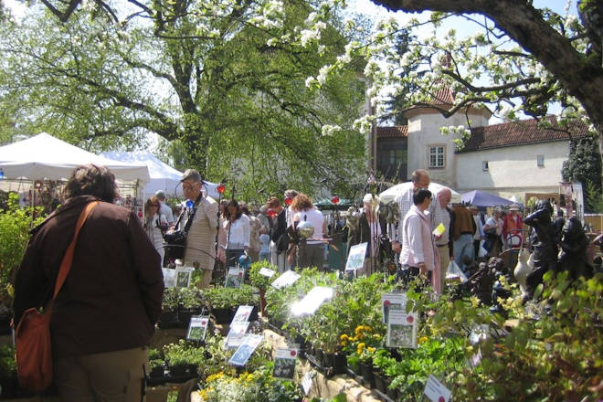Impressionen von den Gartentagen „München blüht“ auf Schloss Blutenburg