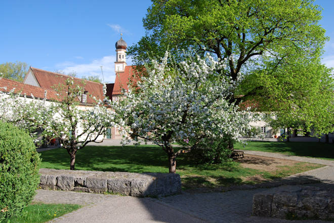 Impressionen von den Gartentagen „München blüht“ auf Schloss Blutenburg